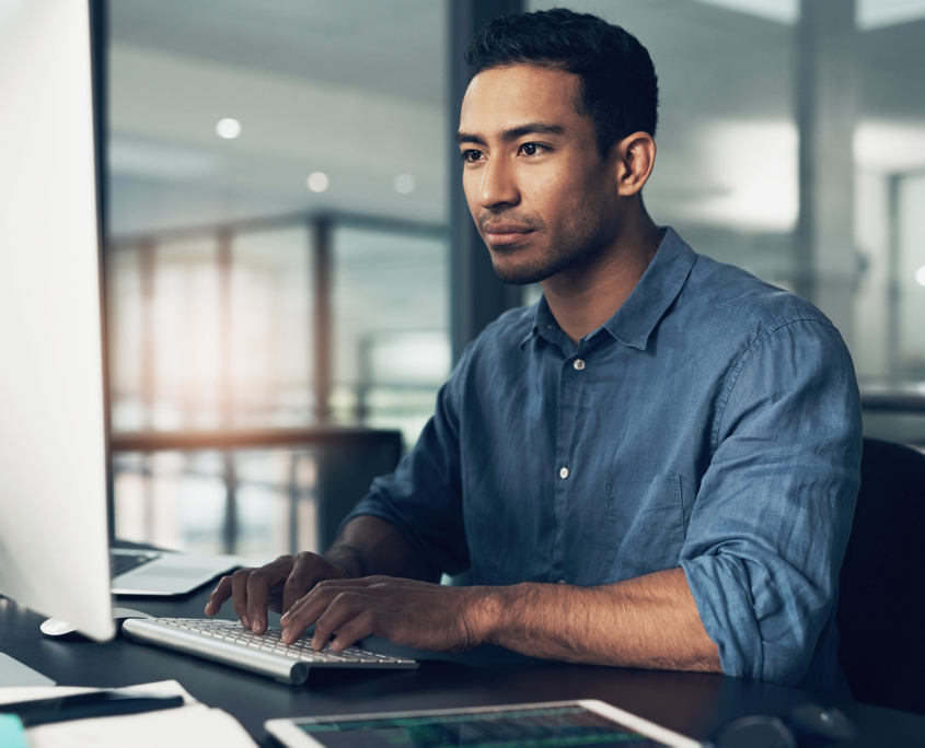 It Workers On Computer In Office 609873552